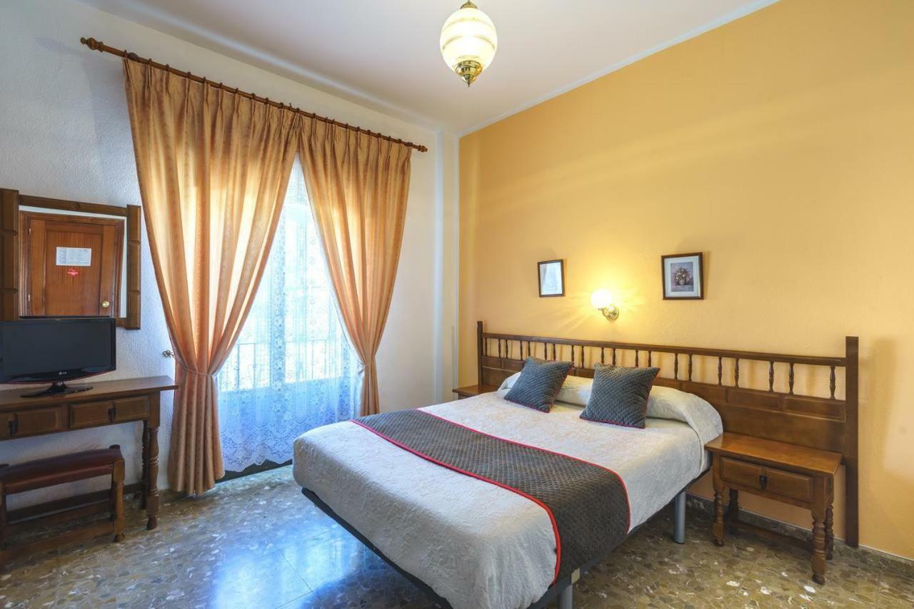 Hotel Restaurante Moya Monesterio Εξωτερικό φωτογραφία